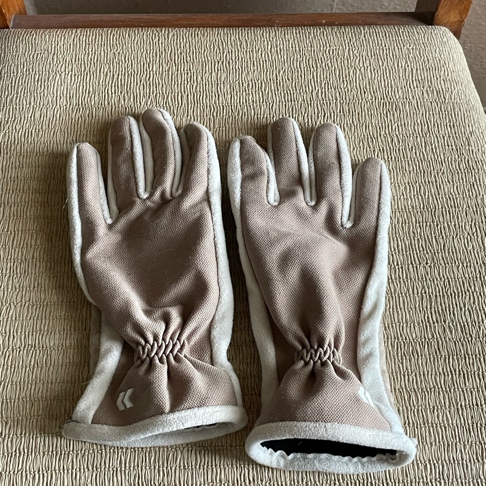Isotoner gloves